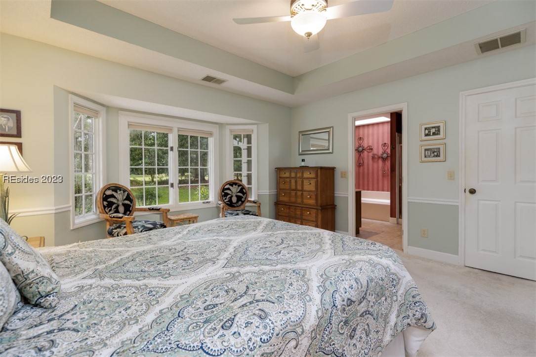 19 White Oaks Circle
