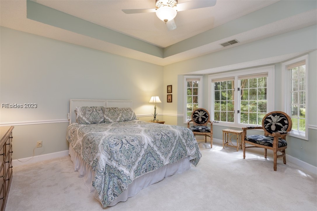 19 White Oaks Circle