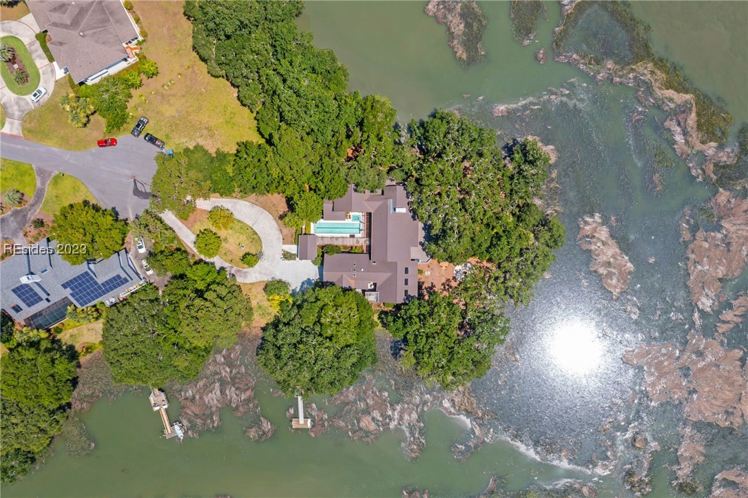 1 Sanderling Court