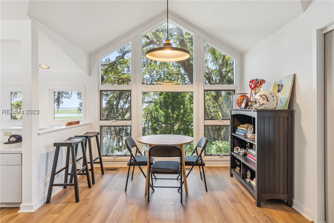 1 Sanderling Court