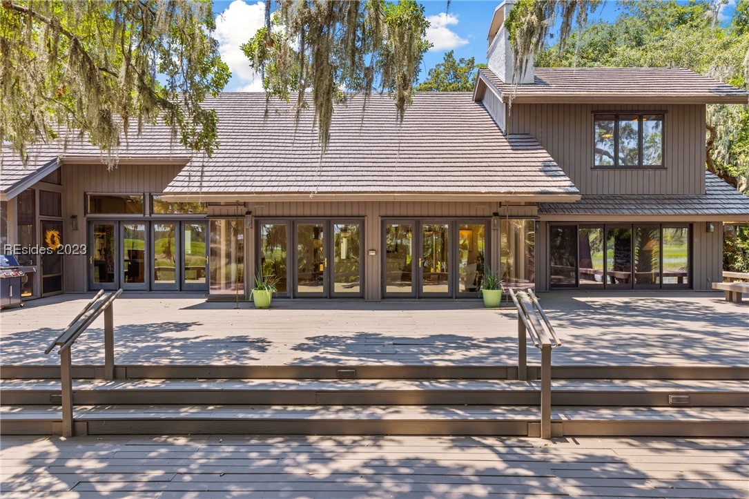 1 Sanderling Court