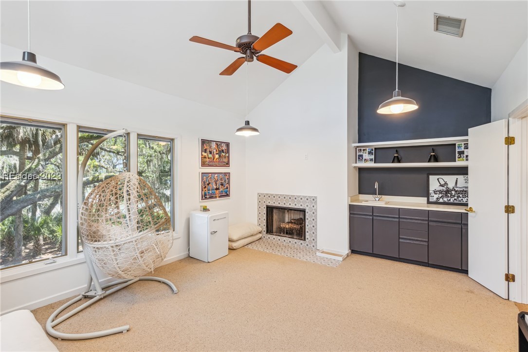 1 Sanderling Court