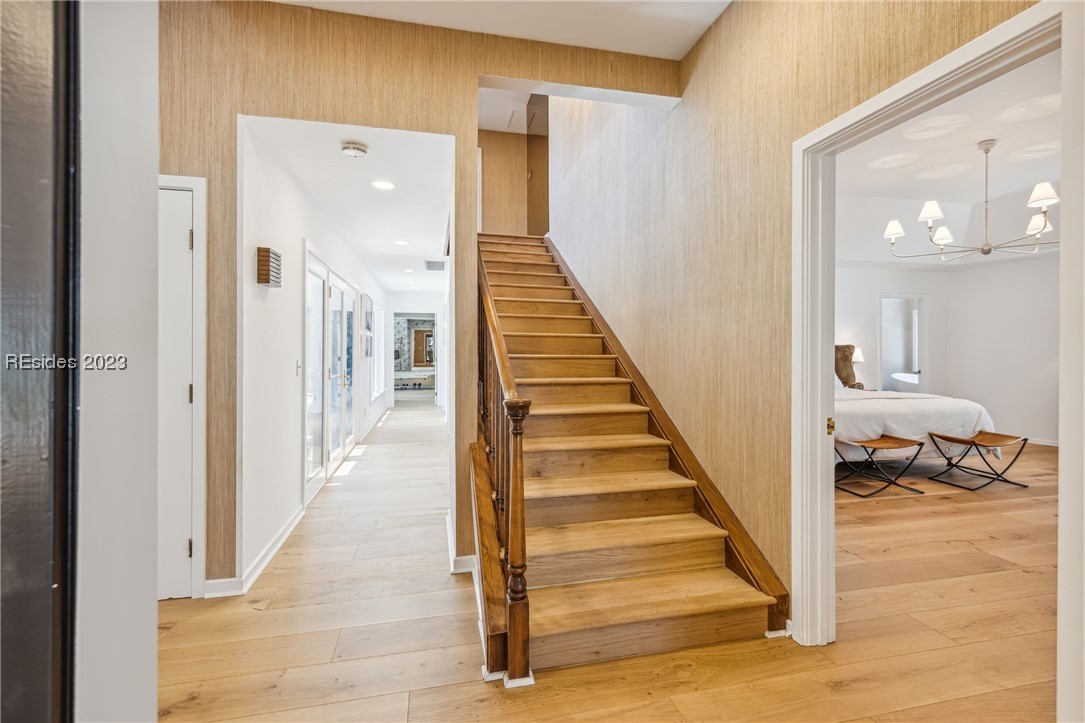 1 Sanderling Court