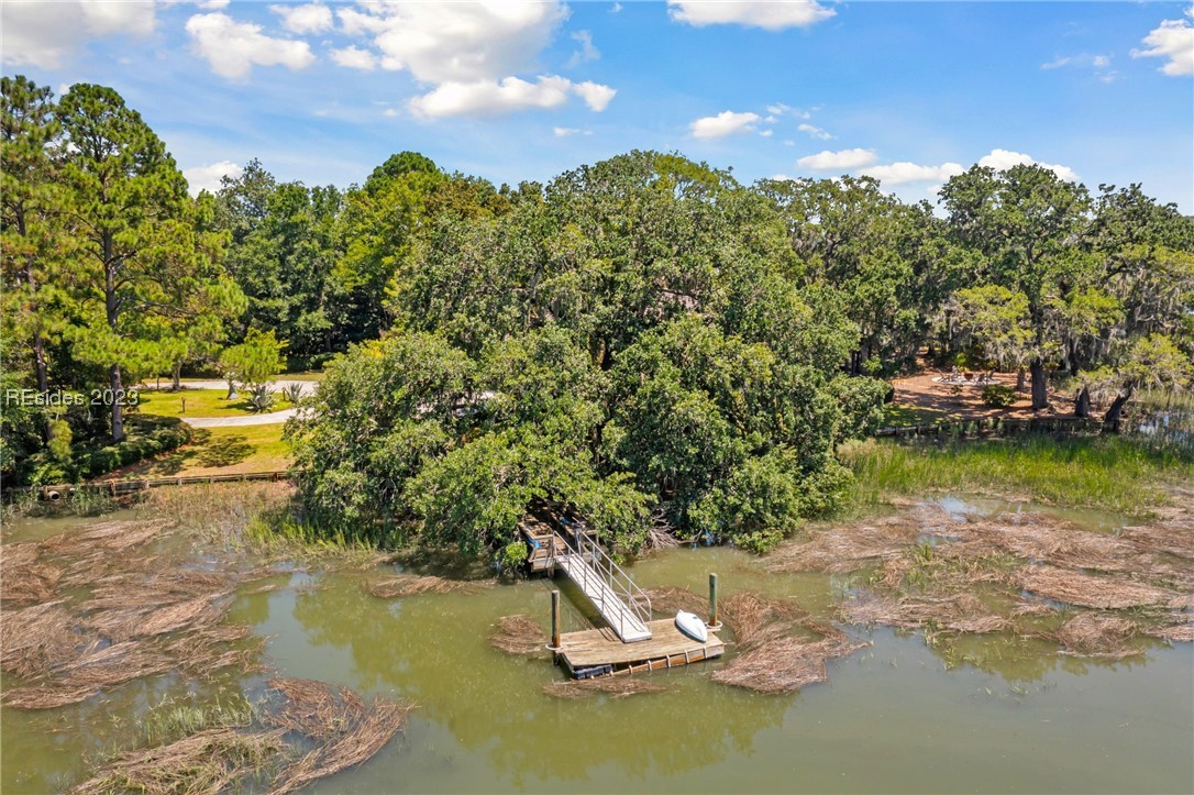 1 Sanderling Court