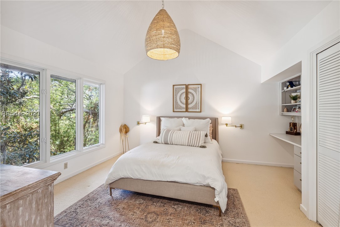 1 Sanderling Court