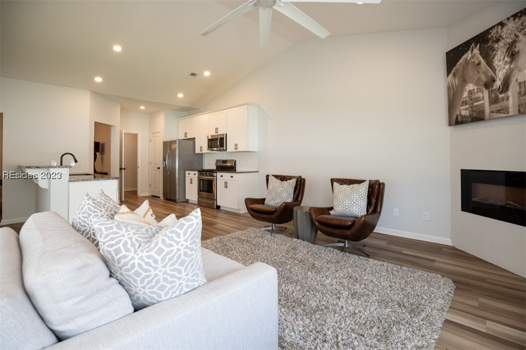 312 Corn Mill Way