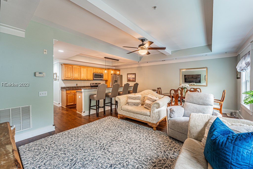 6 Promenade Street Unit: 1027