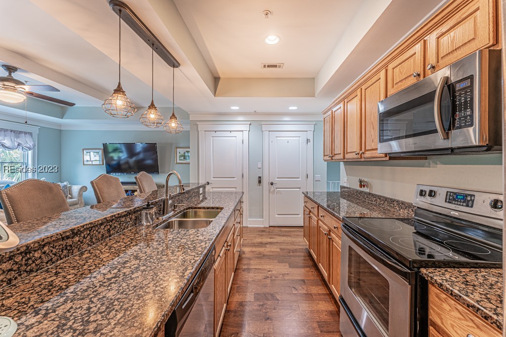6 Promenade Street Unit: 1027