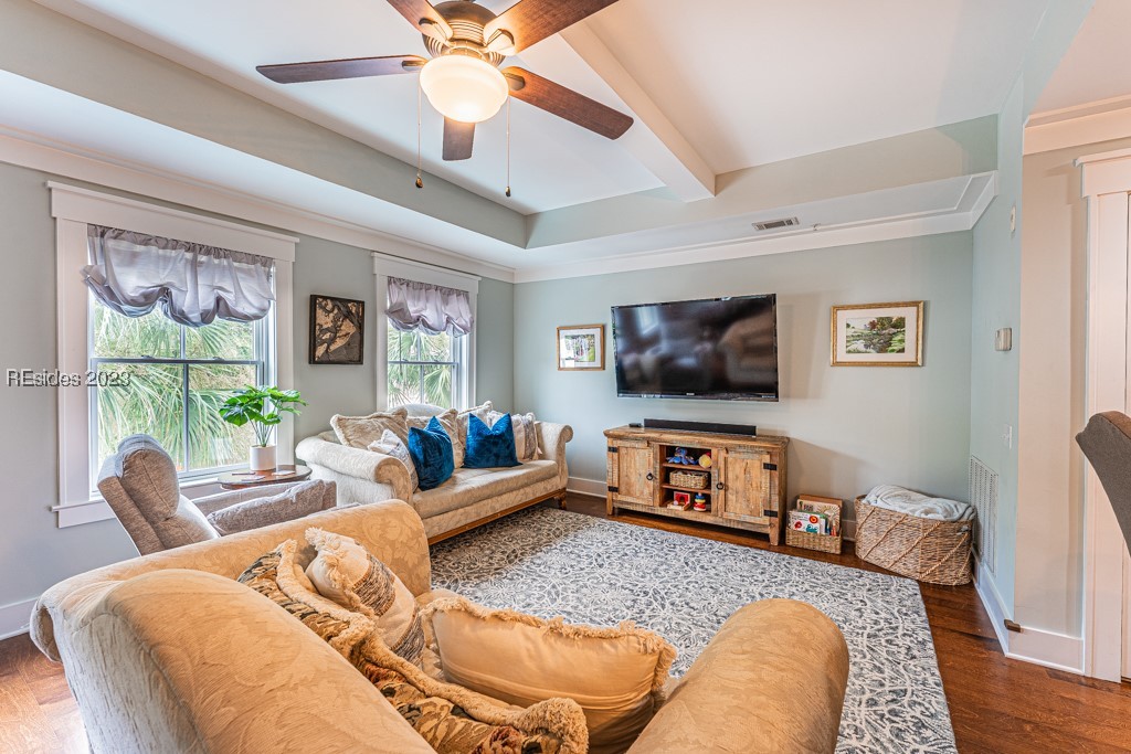 6 Promenade Street Unit: 1027