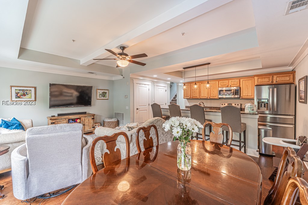 6 Promenade Street Unit: 1027
