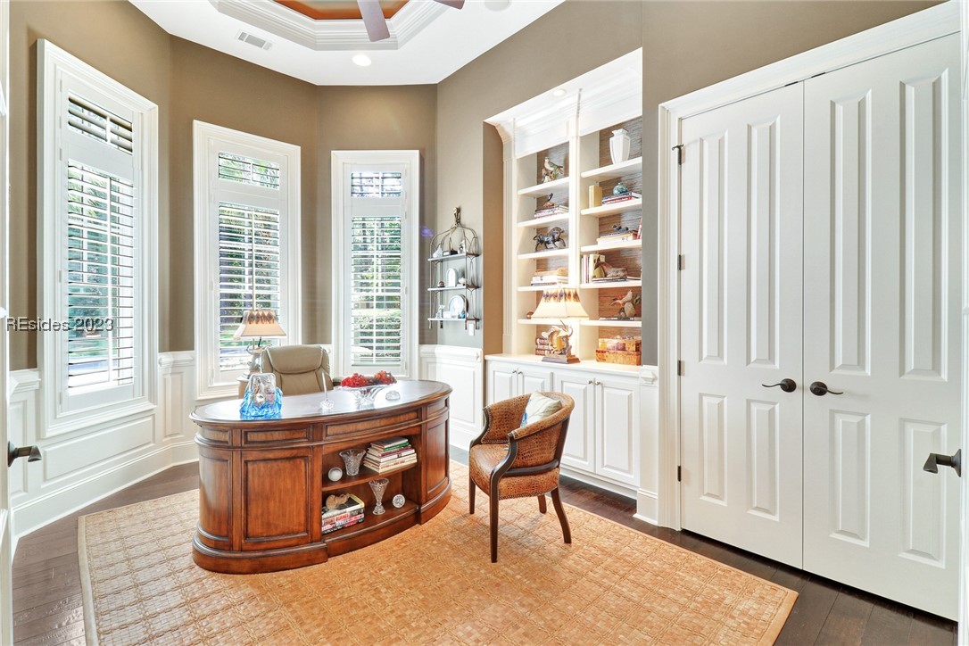 6 Newberry Court