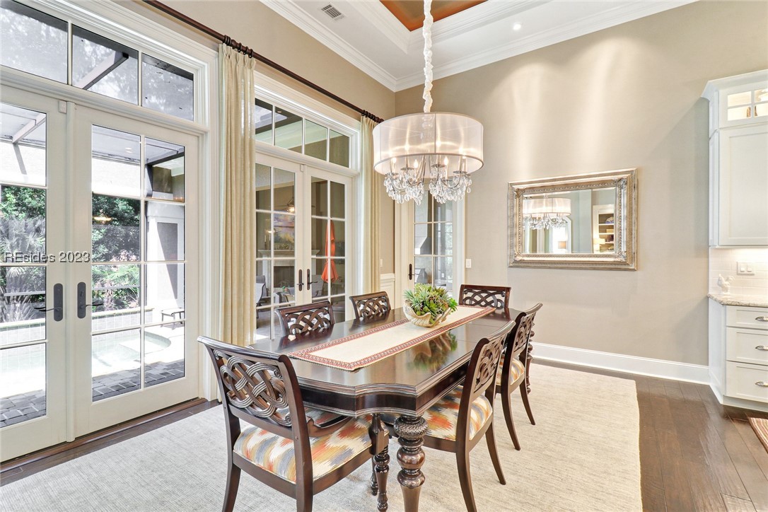 6 Newberry Court