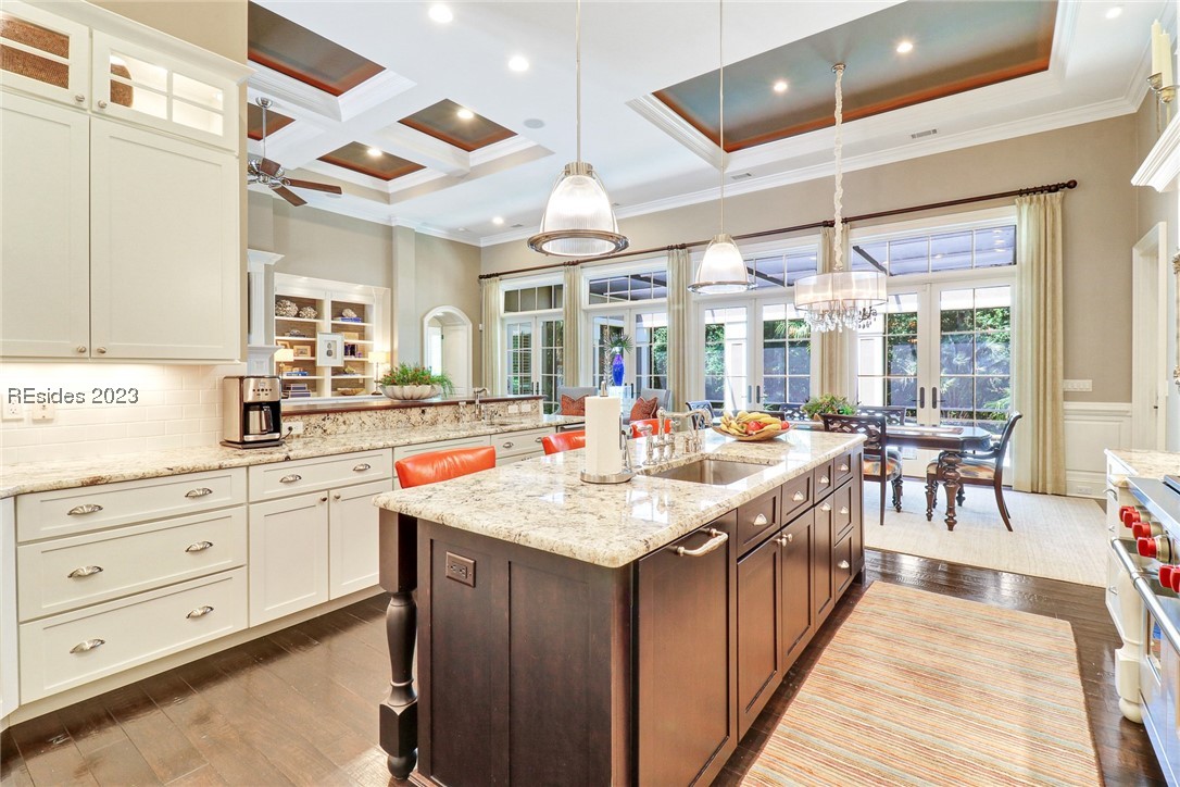 6 Newberry Court