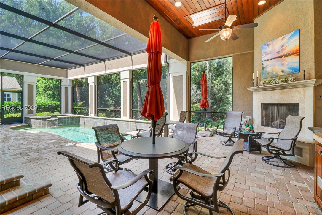 6 Newberry Court