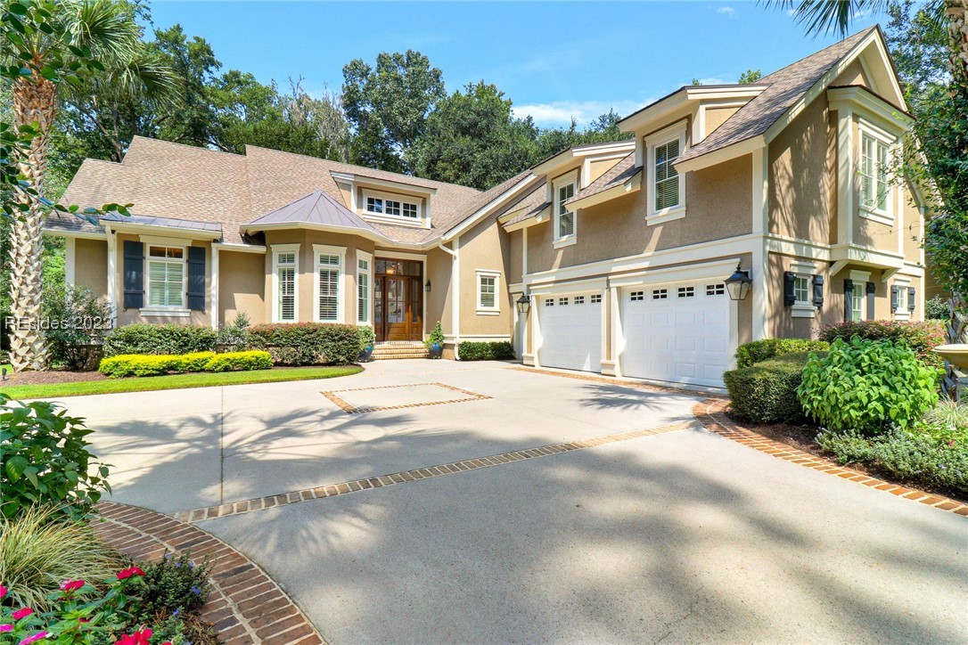 6 Newberry Court