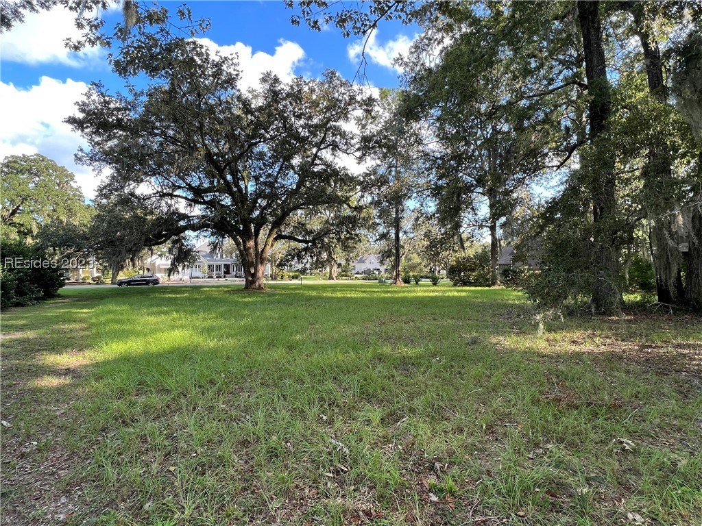 3 Old Oak Road