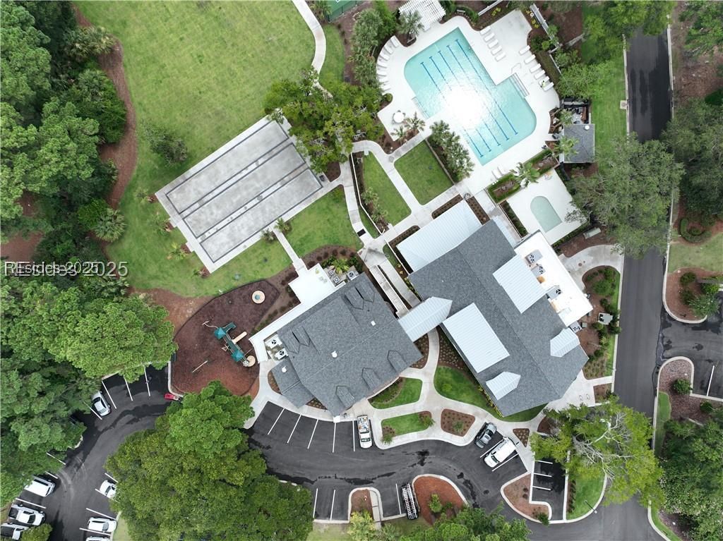 71 Inverness Drive