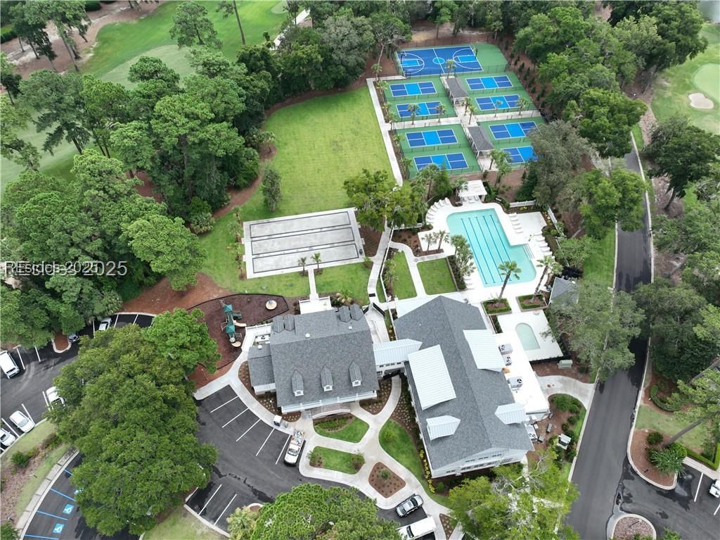71 Inverness Drive