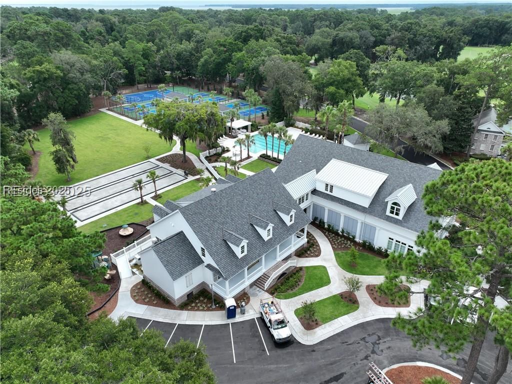 71 Inverness Drive