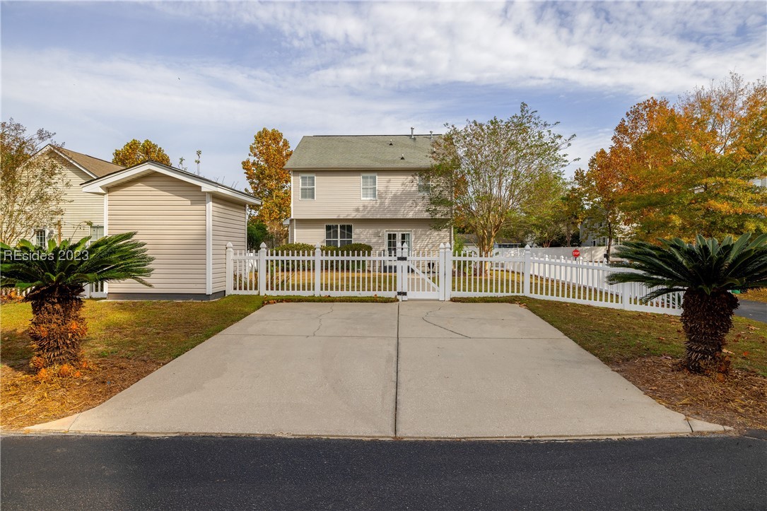 3 4th Avenue