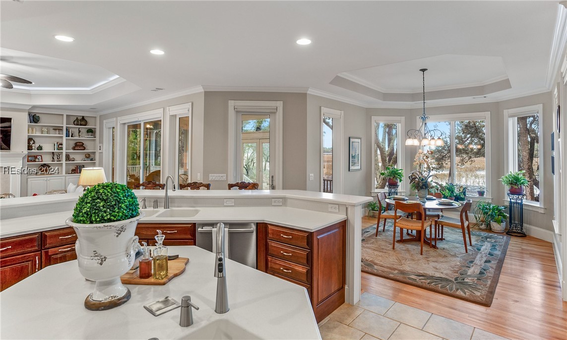 1454 Gleasons Landing Drive