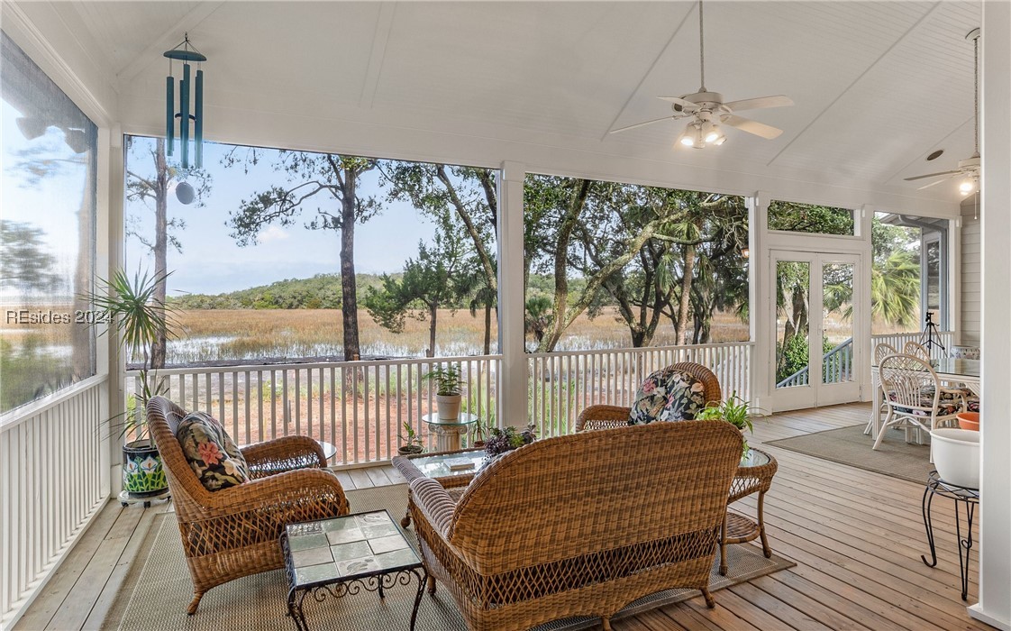 1454 Gleasons Landing Drive