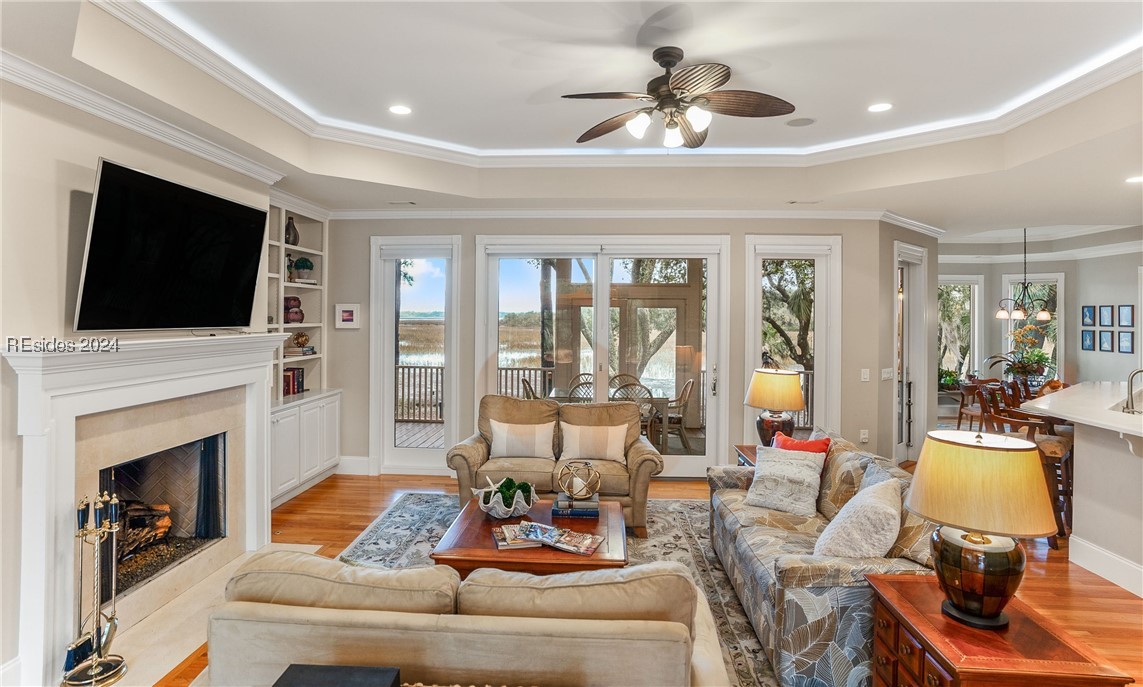 1454 Gleasons Landing Drive