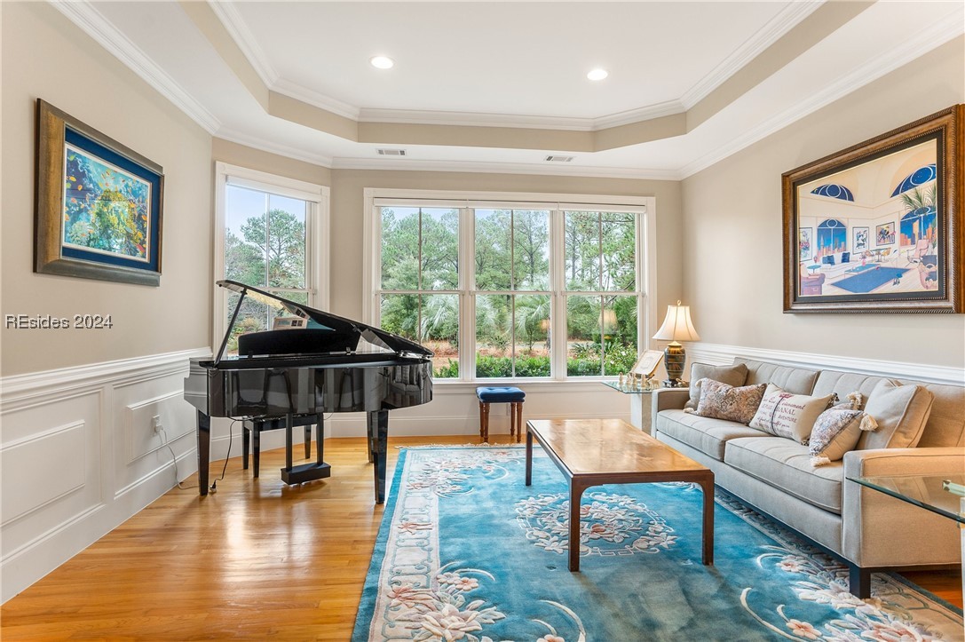 1454 Gleasons Landing Drive