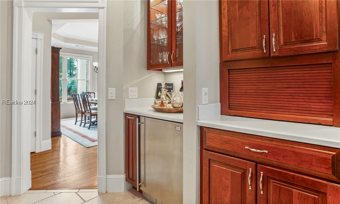 1454 Gleasons Landing Drive