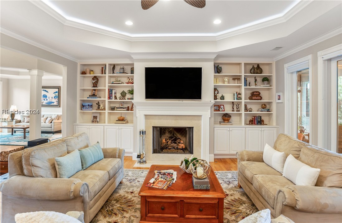 1454 Gleasons Landing Drive