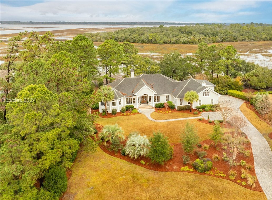 1454 Gleasons Landing Drive