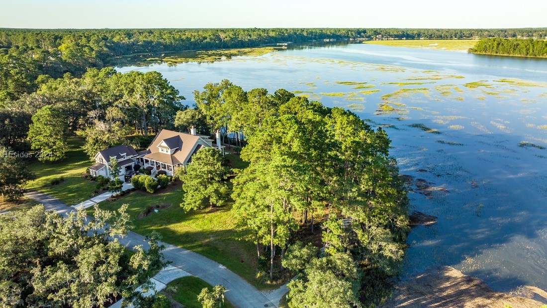 22 Carrier Bluff