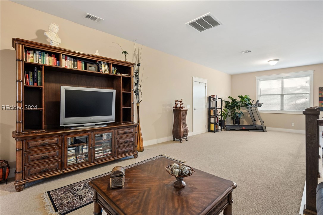 29 Driftwood Court W