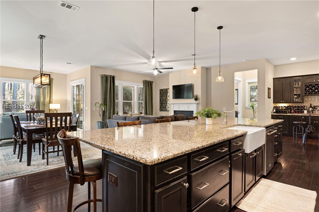 29 Driftwood Court W