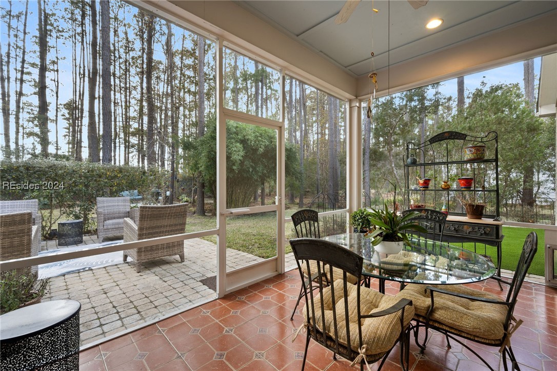 29 Driftwood Court W