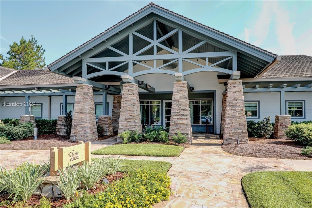 29 Driftwood Court W