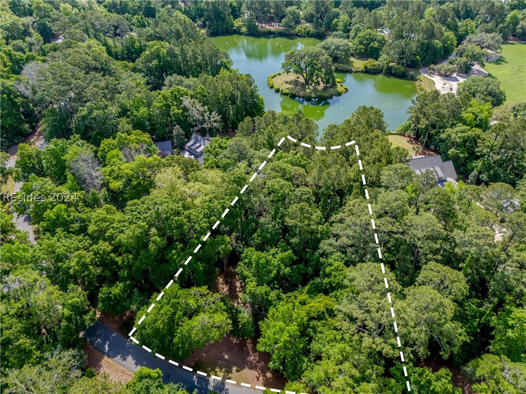 24 Greenleaf Road