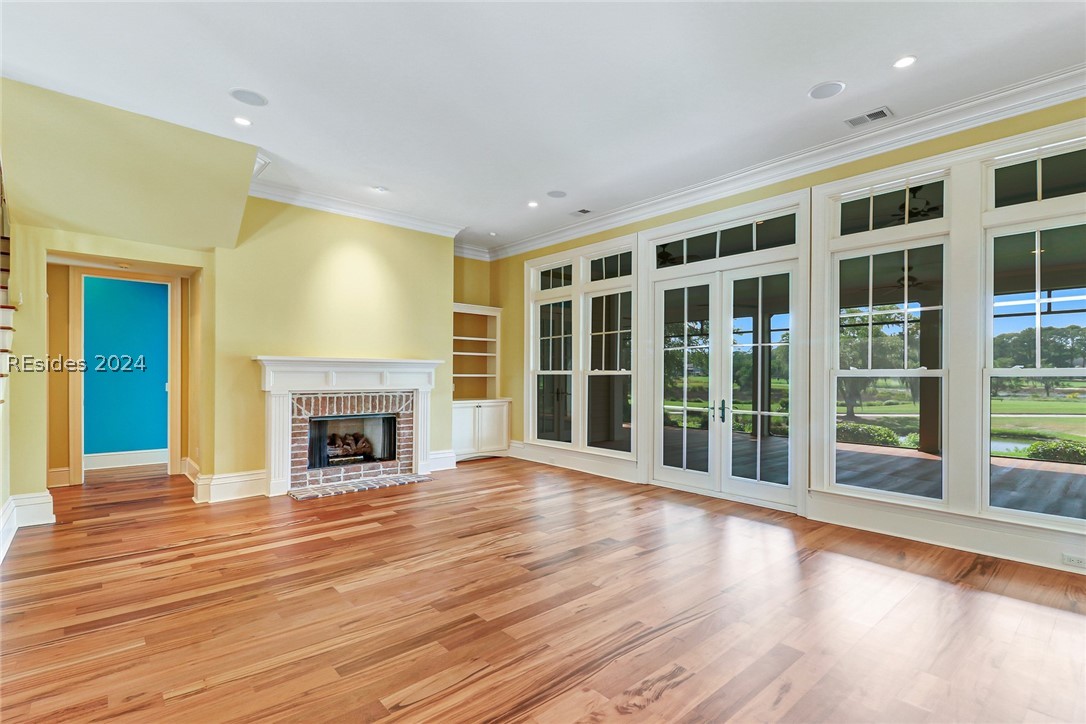 90 Cumberland Drive