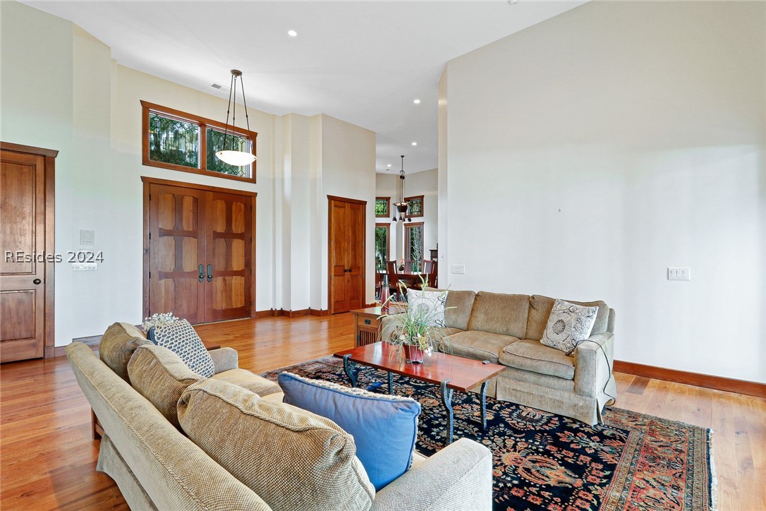 49 Richland Drive