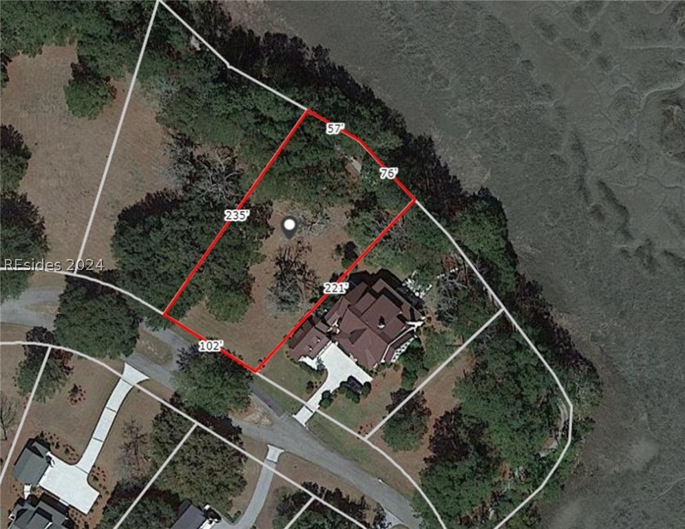 26 Carrier Bluff