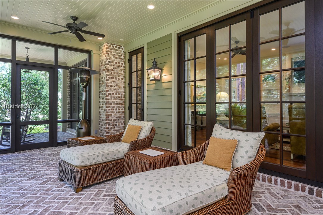 2 Kestral Court