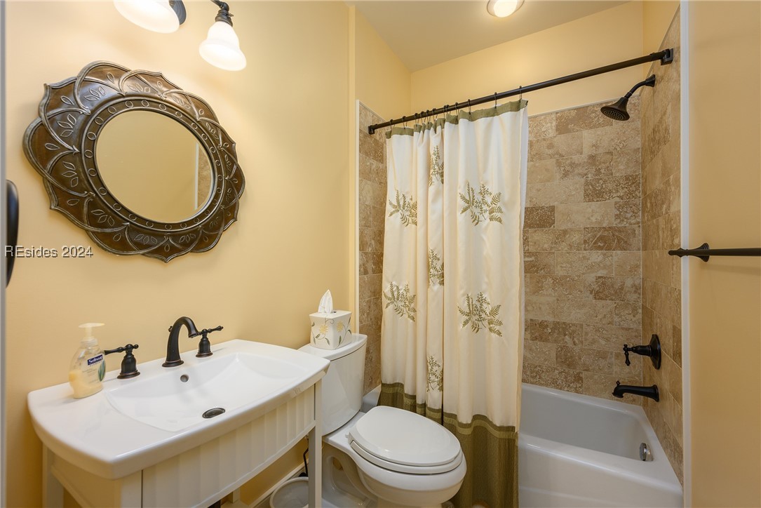 2 Kestral Court