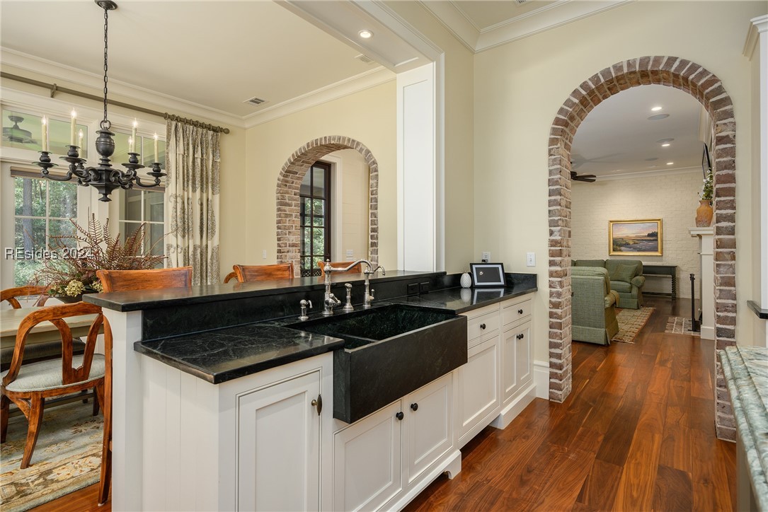 2 Kestral Court