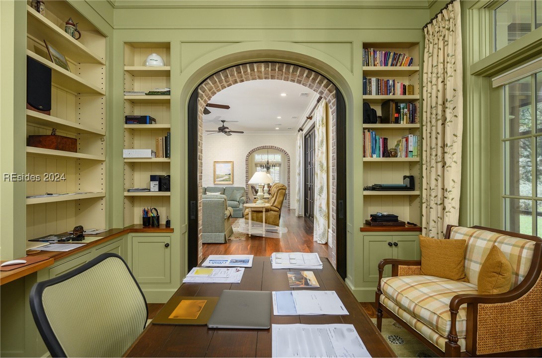 2 Kestral Court