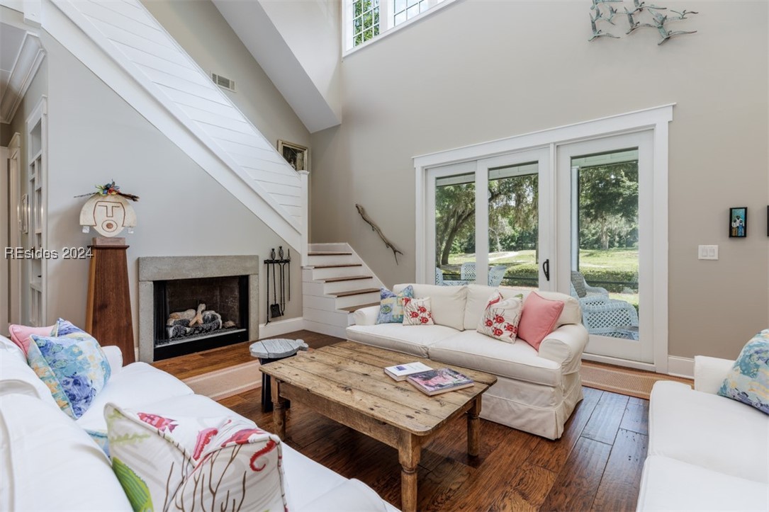 80 Inverness Drive