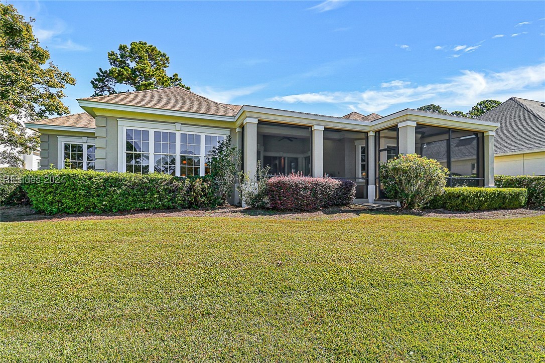 16 Hunting Court