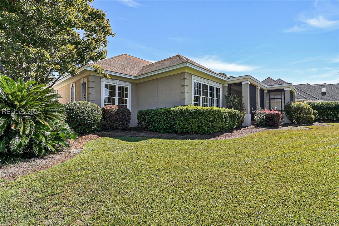 16 Hunting Court