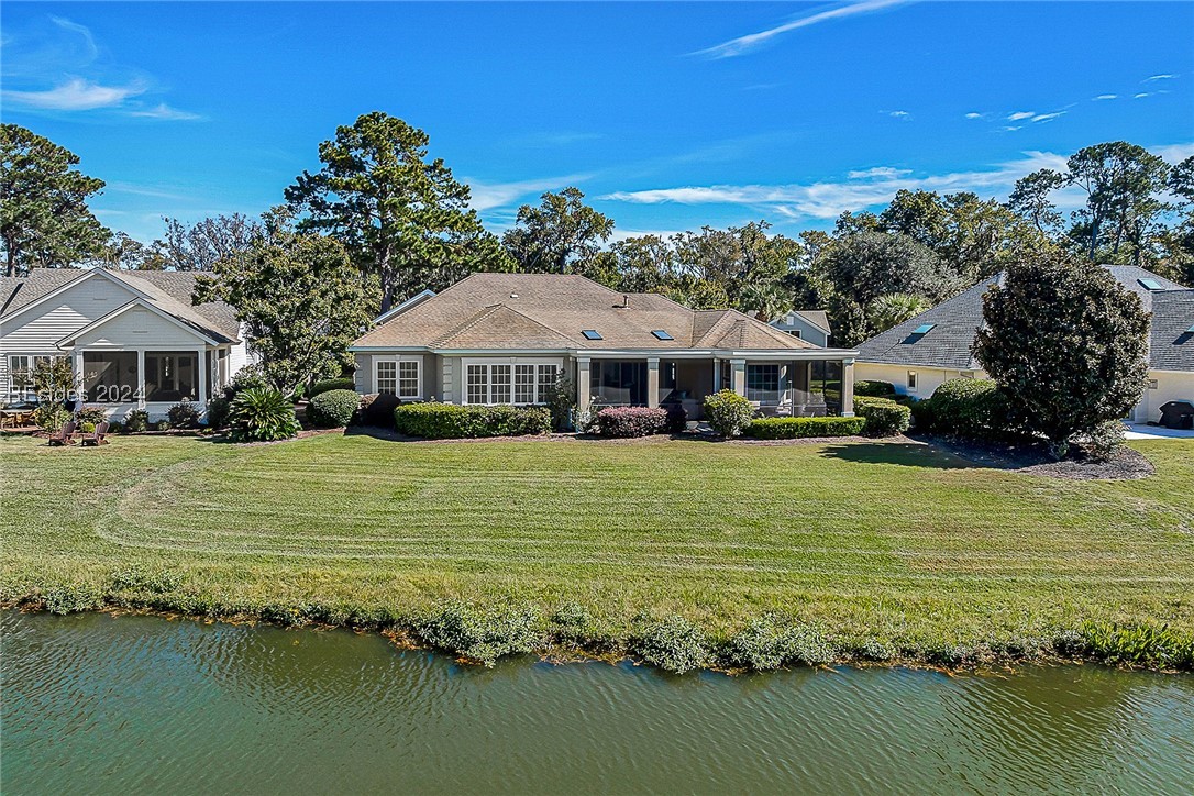 16 Hunting Court