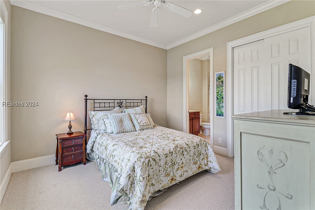 16 Hunting Court