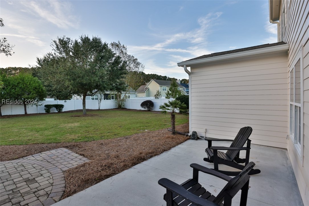 230 Grand Court S